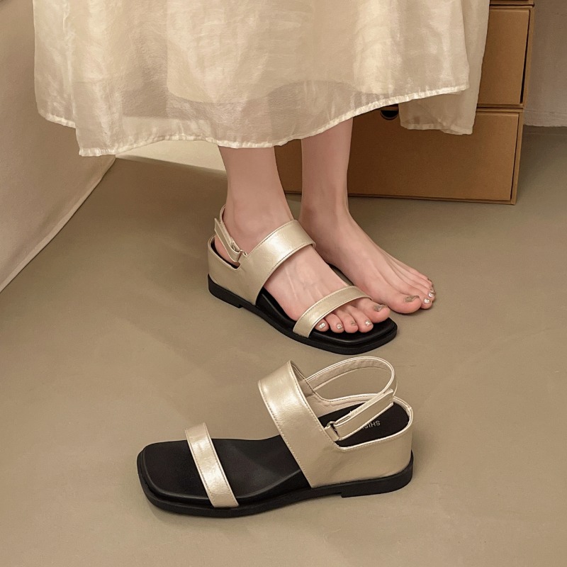 2026 New Summer Men Shoes Desi - Mens Fashion Sandals ulasan dan harga